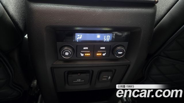 Chevrolet Traverse 3.6 AWD Redline 2020 — фото 42