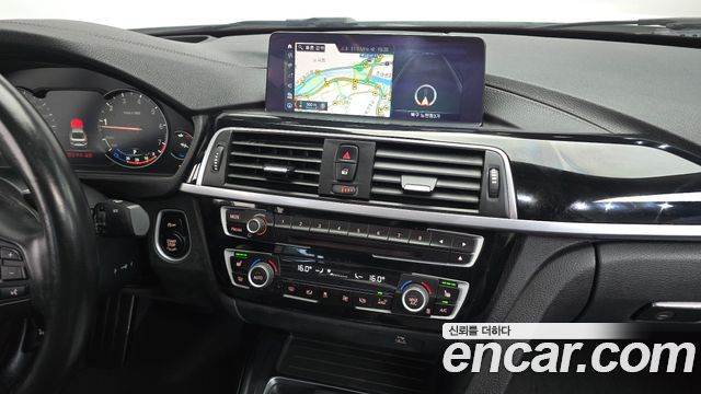 BMW 4 Series (F32) 420i Gran Coupe Special Edition 2020 — фото 15