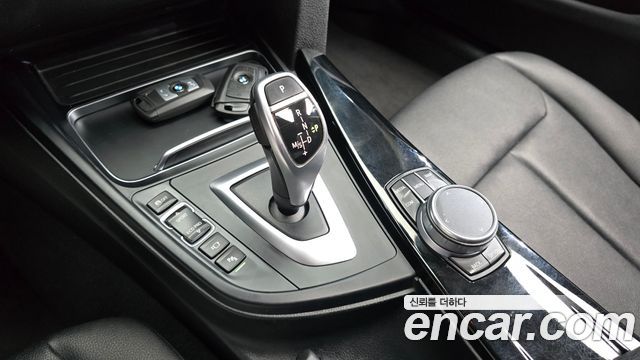 BMW 4 Series (F32) 420i Gran Coupe Special Edition 2020 — фото 19