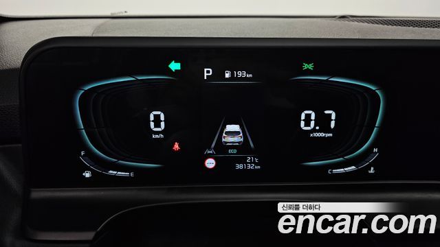 Kia Seltos Gasoline 1.6 Turbo 2WD Signature 2023 — фото 8