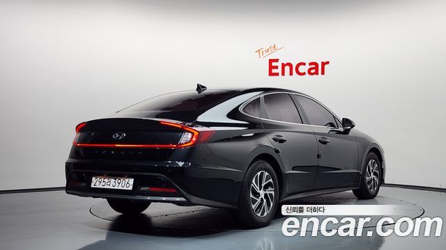 Hyundai Sonata Hybrid (DN8) Premium 2021 — фото 2