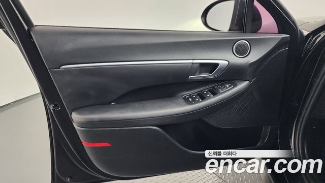Hyundai Sonata Hybrid (DN8) Premium 2021 — фото 24