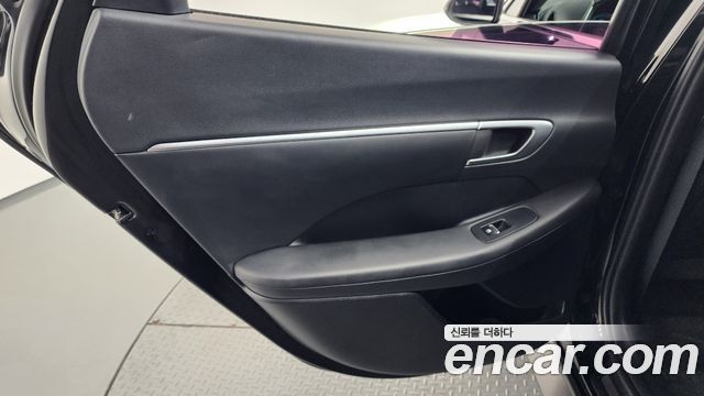 Hyundai Sonata Hybrid (DN8) Premium 2021 — фото 25