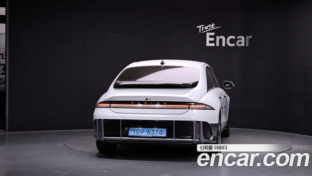 Hyundai Ioniq 6 Long Range Exclusive 2023 — фото 4