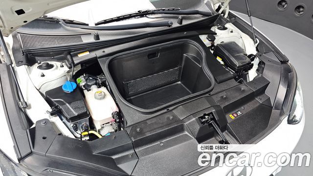 Hyundai Ioniq 6 Long Range Exclusive 2023 — фото 6
