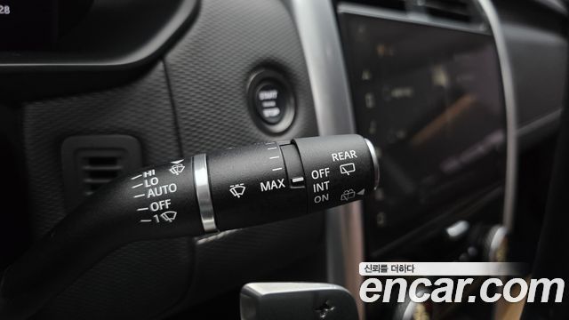Land Rover Discovery 5 P360 Dynamic HSE 2024 — фото 16