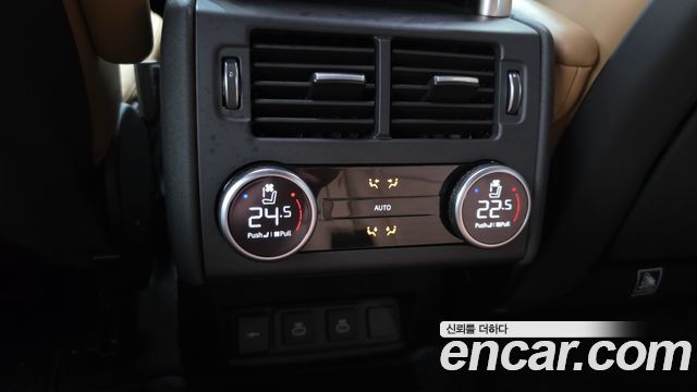 Land Rover Discovery 5 P360 Dynamic HSE 2024 — фото 28