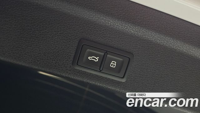 Audi Q3 (F3) 40 TFSI Quatrro Sport Back 2023 — фото 21
