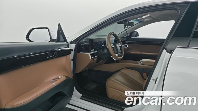 Hyundai Grandeur (GN7) 2,5 Gasoline 2WD Premium 2026 — фото 10