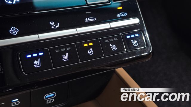 Hyundai Grandeur (GN7) 2,5 Gasoline 2WD Premium 2026 — фото 13