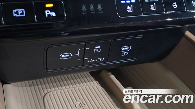 Hyundai Grandeur (GN7) 2,5 Gasoline 2WD Premium 2026 — фото 14