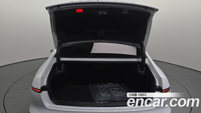 Hyundai Grandeur (GN7) 2,5 Gasoline 2WD Premium 2026 — фото 19