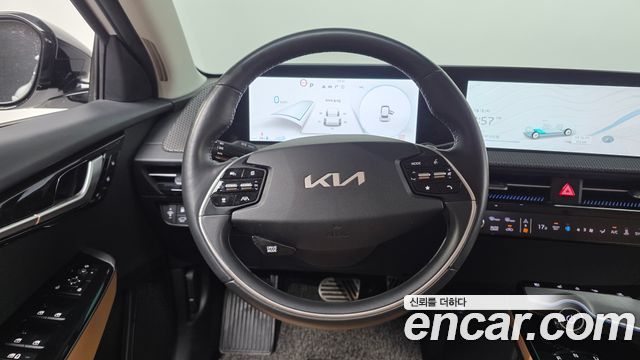 Kia EV6 Long Range Earth 2022 — фото 13