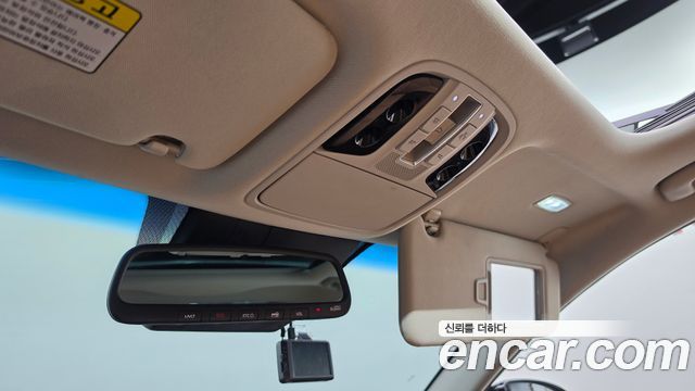 Kia K7 Premier 2.5 GDI Noblesse 2020 — фото 17
