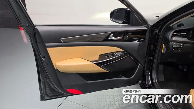 Kia K7 Premier 2.5 GDI Noblesse 2020 — фото 24