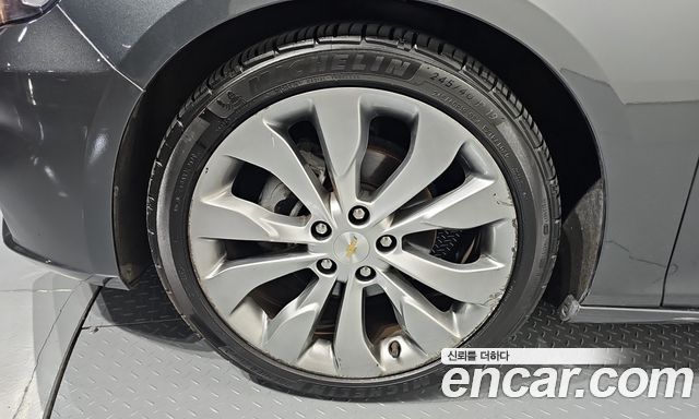 Chevrolet Malibu 1.5 Turbo LT Deluxe 2017 — фото 5