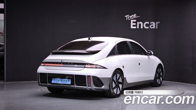 Hyundai Ioniq 6 Long Range Exclusive 2023 — фото 2