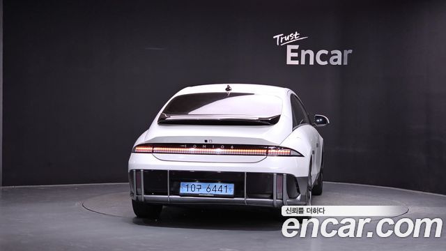 Hyundai Ioniq 6 Long Range Exclusive 2023 — фото 4