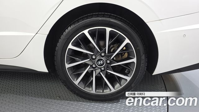 Hyundai Sonata (DN8) 2.0 Inspiration 2020 — фото 21