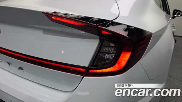 Hyundai Sonata (DN8) 2.0 Inspiration 2020 — фото 23