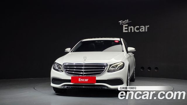 Mercedes-Benz E-Class (W213) E220d 4MATIC Exclusive 2017 — фото 3