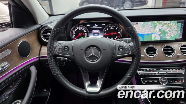 Mercedes-Benz E-Class (W213) E220d 4MATIC Exclusive 2017 — фото 14