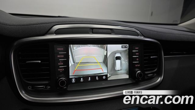 Kia Sorento Gasoline 2.0 Turbo 2WD Master Special 2020 — фото 15