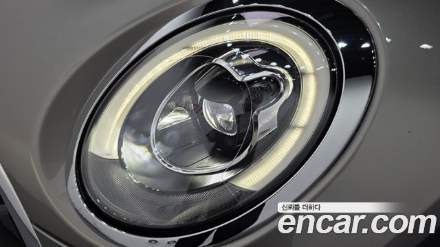 MINI Cooper Clubman High 2nd 2018 — фото 22