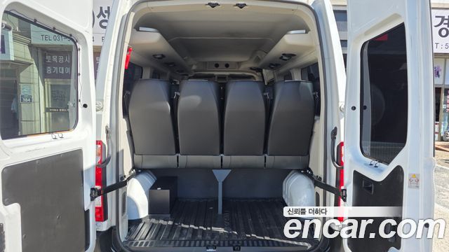 Renault Korea Master 2.3 15-Seater 2019 — фото 17