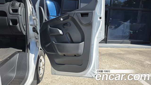 Renault Korea Master 2.3 15-Seater 2019 — фото 24