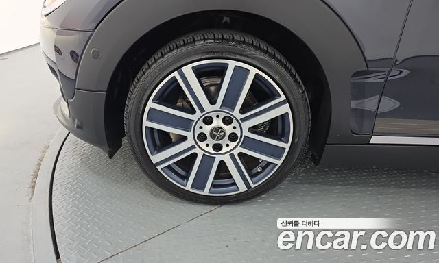 MINI Cooper Clubman Savile Row Edition 2nd 2020 — фото 5