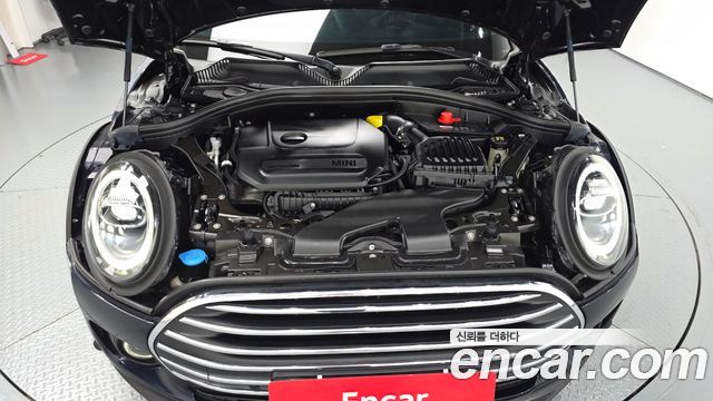 MINI Cooper Clubman Savile Row Edition 2nd 2020 — фото 6