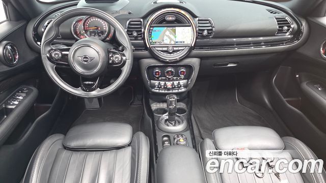 MINI Cooper Clubman Savile Row Edition 2nd 2020 — фото 7