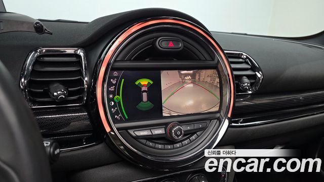 MINI Cooper Clubman Savile Row Edition 2nd 2020 — фото 14