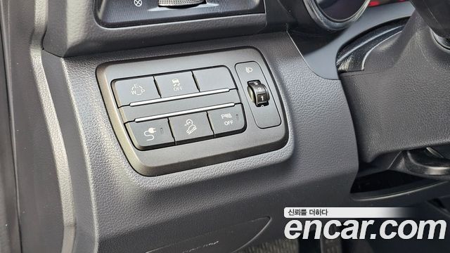 KG Mobility (SsangYong) Tivoli Air 1.6 RX 2WD 2019 — фото 16