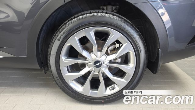 Kia Sorento (IV) Gasoline 2.5T 2WD Noblesse 2023 — фото 21