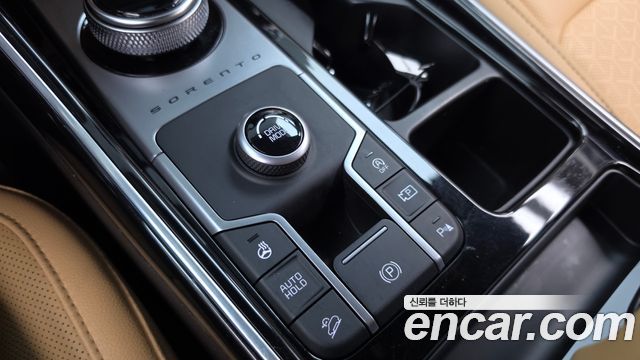 Kia Sorento (IV) Gasoline 2.5T 2WD Noblesse 2023 — фото 34