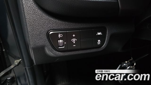 Kia Seltos Gasoline 1.6 Turbo 2WD Signature 2021 — фото 18