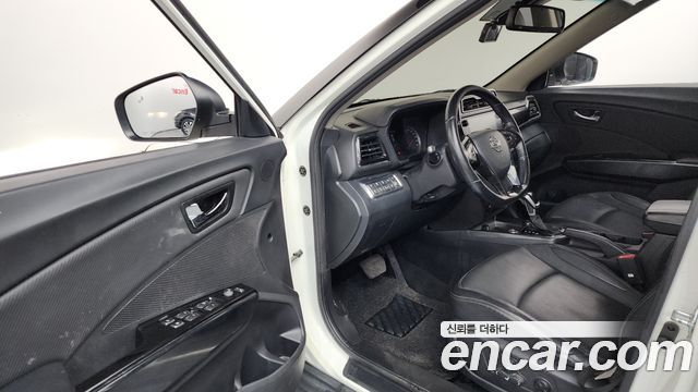 KG Mobility (SsangYong) Tivoli Air 1.5 A3 2WD 2022 — фото 10