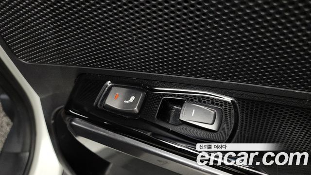 KG Mobility (SsangYong) Tivoli Air 1.5 A3 2WD 2022 — фото 18