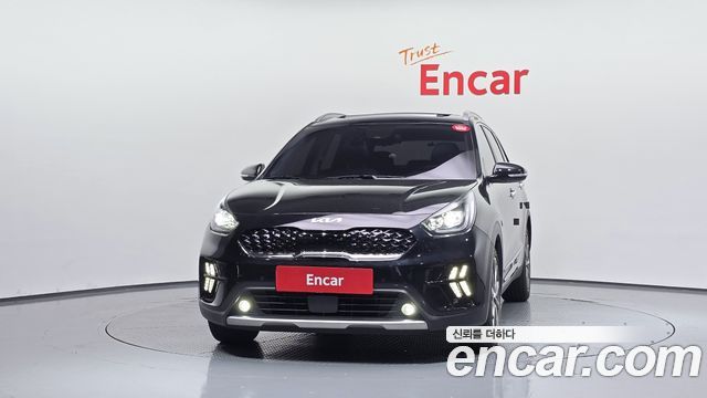 Kia Niro 1.6 HEV Signature 2022 — фото 3