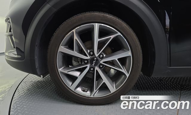 Kia Niro 1.6 HEV Signature 2022 — фото 5