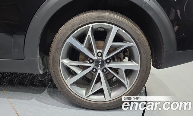 Kia Niro 1.6 HEV Signature 2022 — фото 21