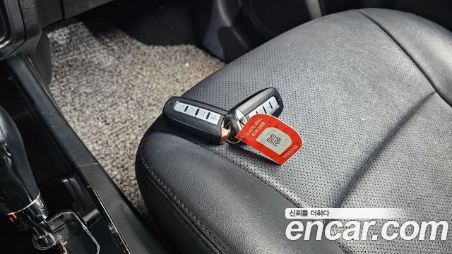 KG Mobility (SsangYong) Style Korando C 2.2 RX 4WD High DLX 2018 — фото 15