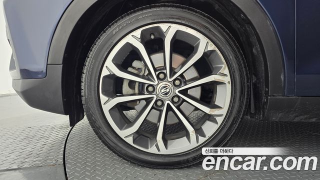 KG Mobility (SsangYong) Tivoli Armor LX 2WD 2019 — фото 5