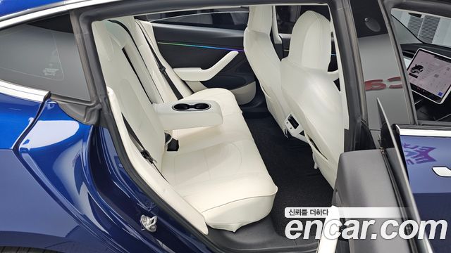 Tesla Model 3 Long Range AWD 2019 — фото 11