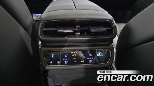 Genesis GV80 Coupe 3.5T e-S/C Gasoline AWD black 2026 — фото 18