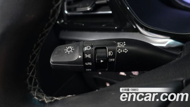 Kia Niro 1.6 HEV Prestige 2020 — фото 27