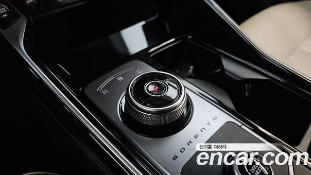 Kia Sorento (IV) HEV 1.6 2WD Prestige 2023 — фото 9