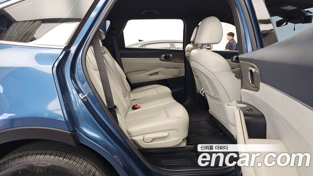 Kia Sorento (IV) HEV 1.6 2WD Prestige 2023 — фото 12